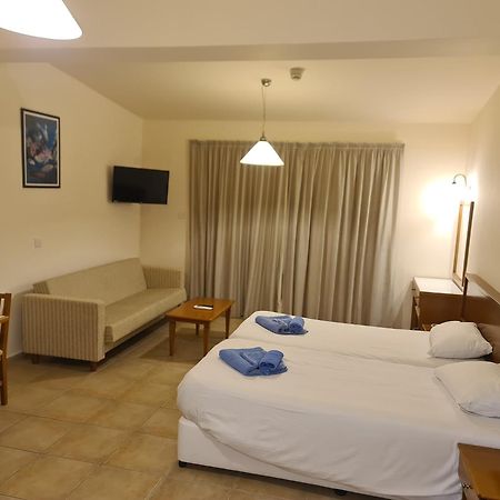 Nissiana Hotel & Bungalows Ayia Napa Exterior foto