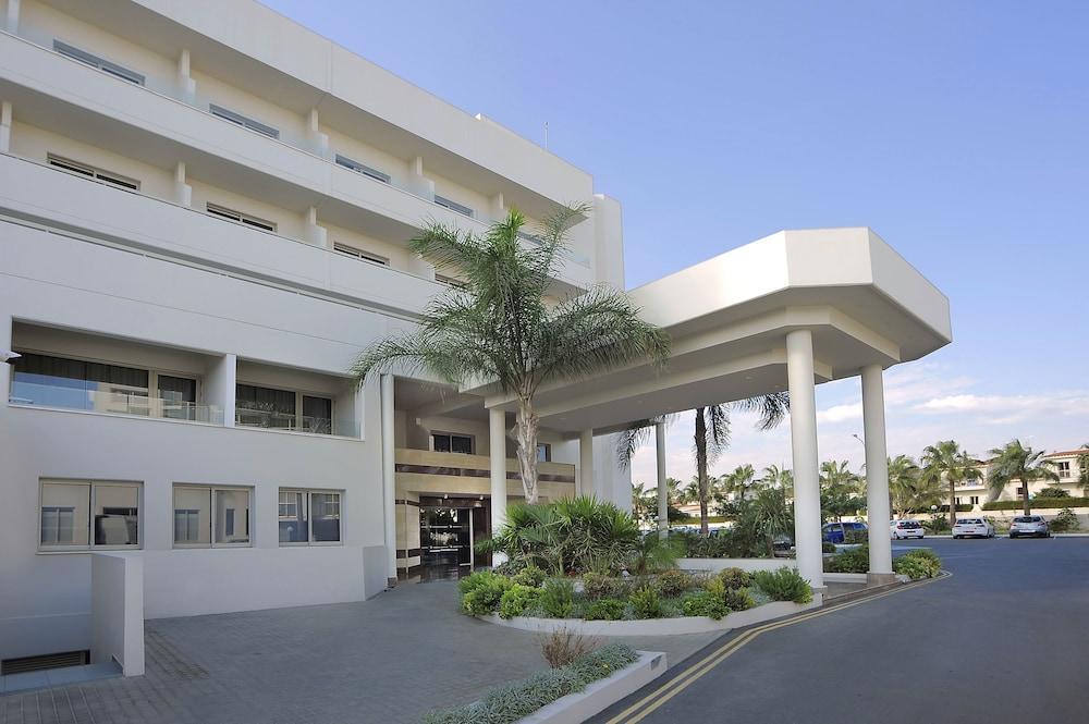 Nissiana Hotel & Bungalows Ayia Napa Exterior foto