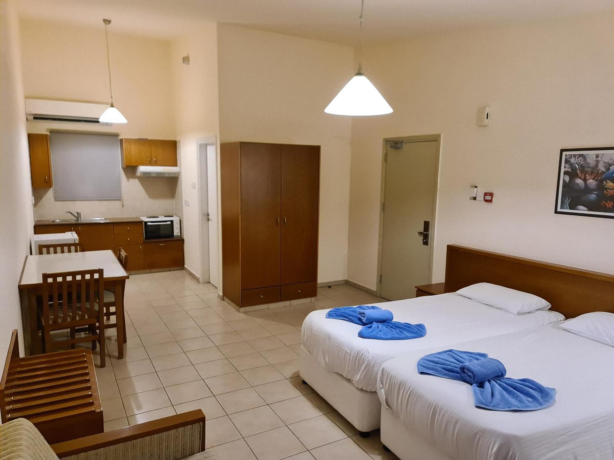 Nissiana Hotel & Bungalows Ayia Napa Exterior foto