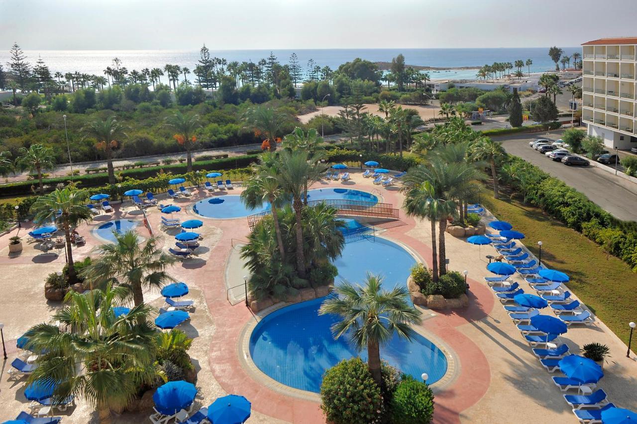 Nissiana Hotel & Bungalows Ayia Napa Exterior foto